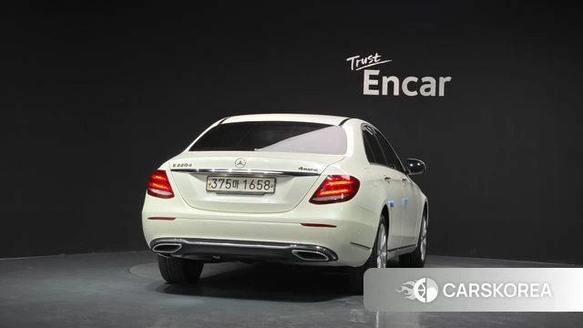 Mercedes-Benz E-Class W213 id 4464817 из Кореи 26