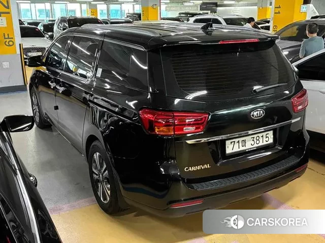 Kia The New Carnival id 3144654 из Кореи 12