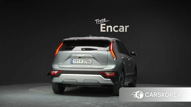 Kia Di Ol Nu Niro id 4524399 из Кореи 24