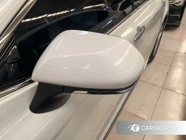 Toyota Camry 2024 Белый из Китая, фото 6