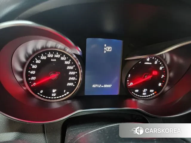 Mercedes-Benz C-Class W205 2019 Белый из Кореи, фото 4