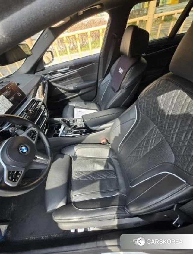 BMW 5 Series (G30) 2022 Белый из Кореи, фото 4