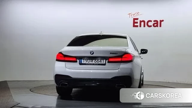 BMW 5 Series (G30) id 3003151 из Кореи 14