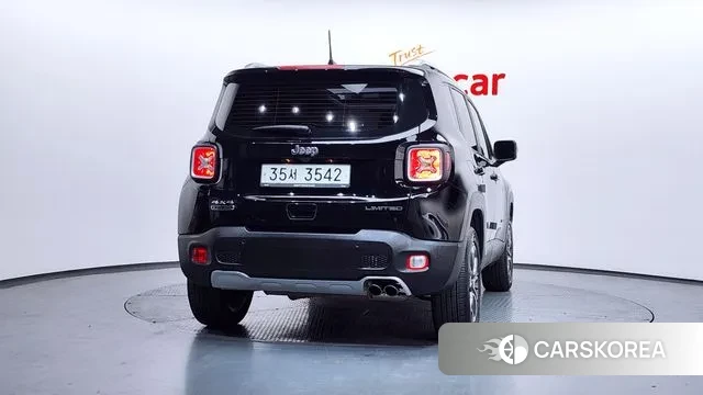 Jeep Renegade id 3766483 из Кореи 14