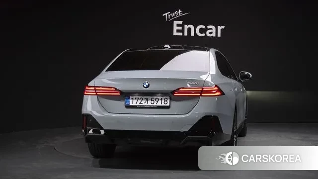 BMW 5 Series (G60) id 3580569 из Кореи 14