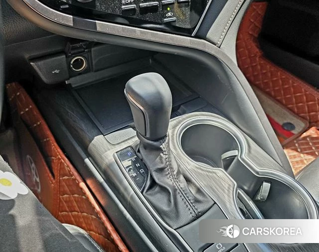 Toyota Camry 2022 Шампань из Китая, фото 4
