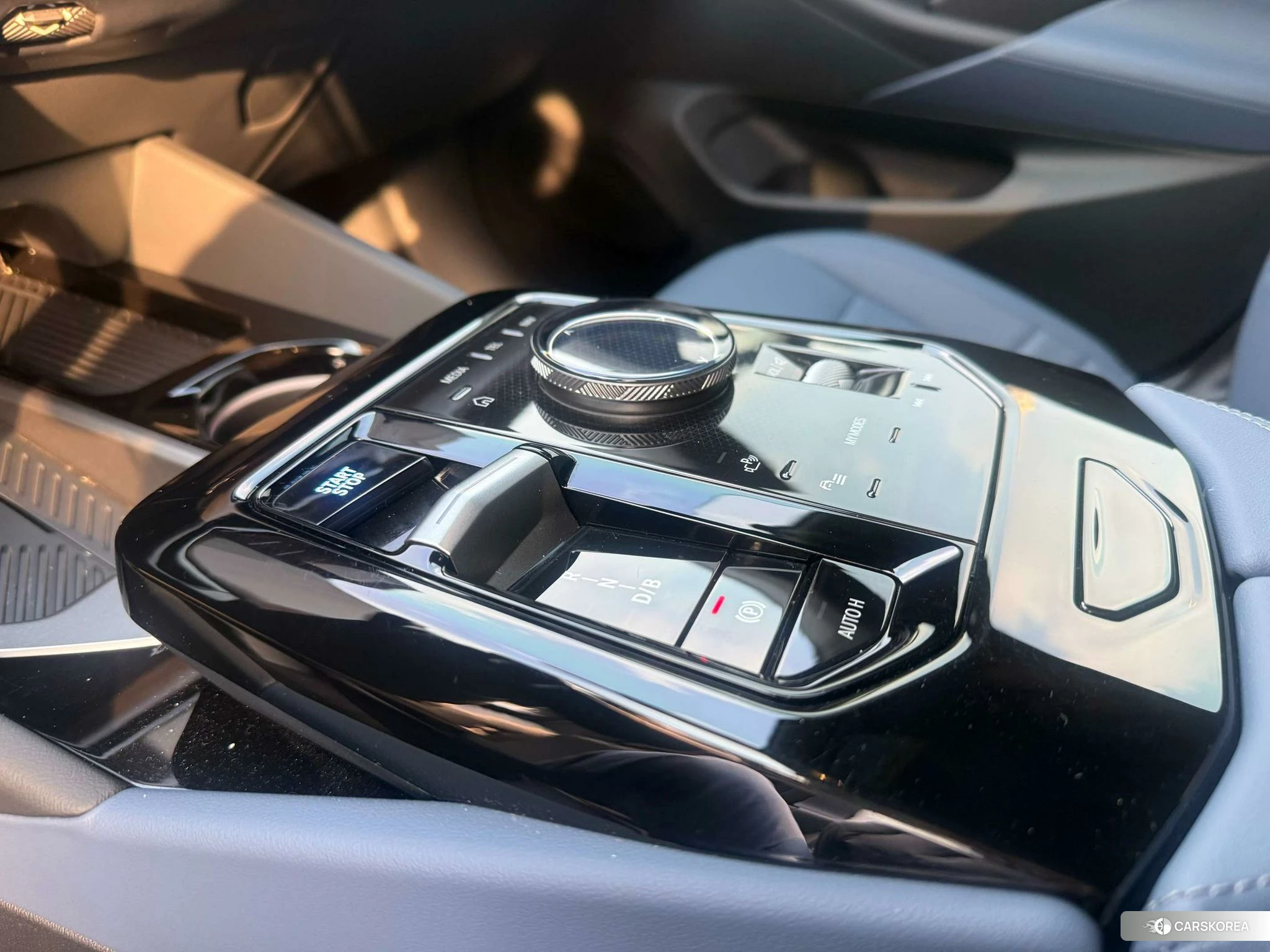 BMW i5 id 4420220 из Китая 10