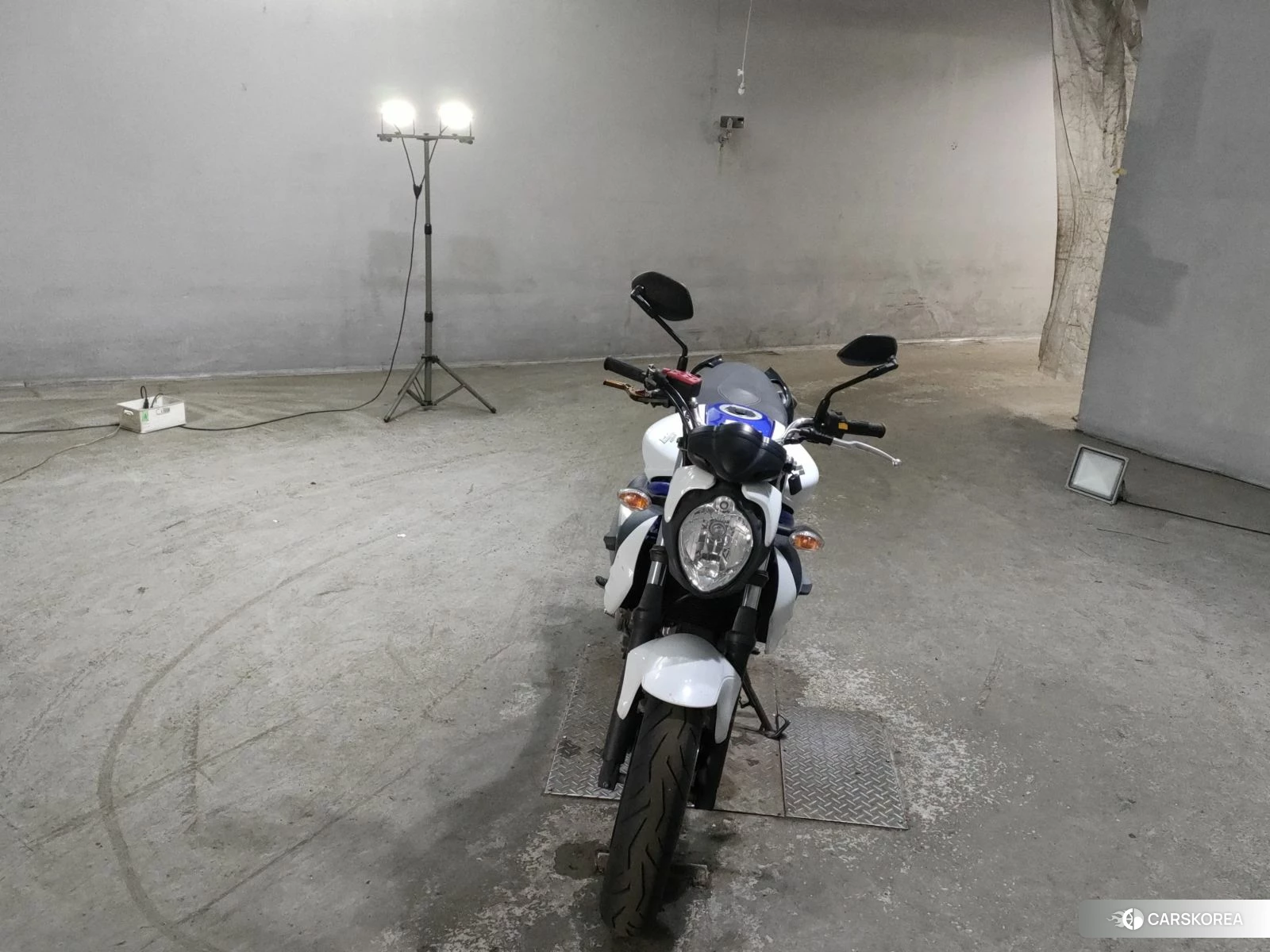 Проданный Suzuki GLADIUS 400 id 3947370 из Японии, фото 4