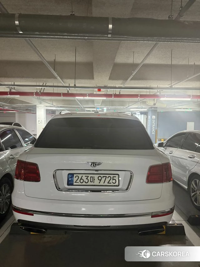 Bentley Bentayga id 4331595 из Кореи 7