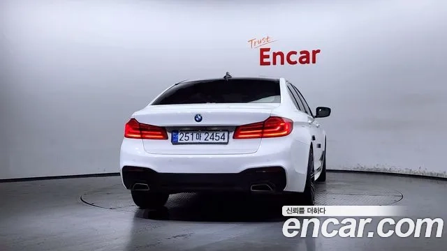 BMW 5 Series (G30) id 2956888 из Кореи 14