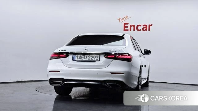 Mercedes-Benz E-Class W213 id 4542464 из Кореи 27