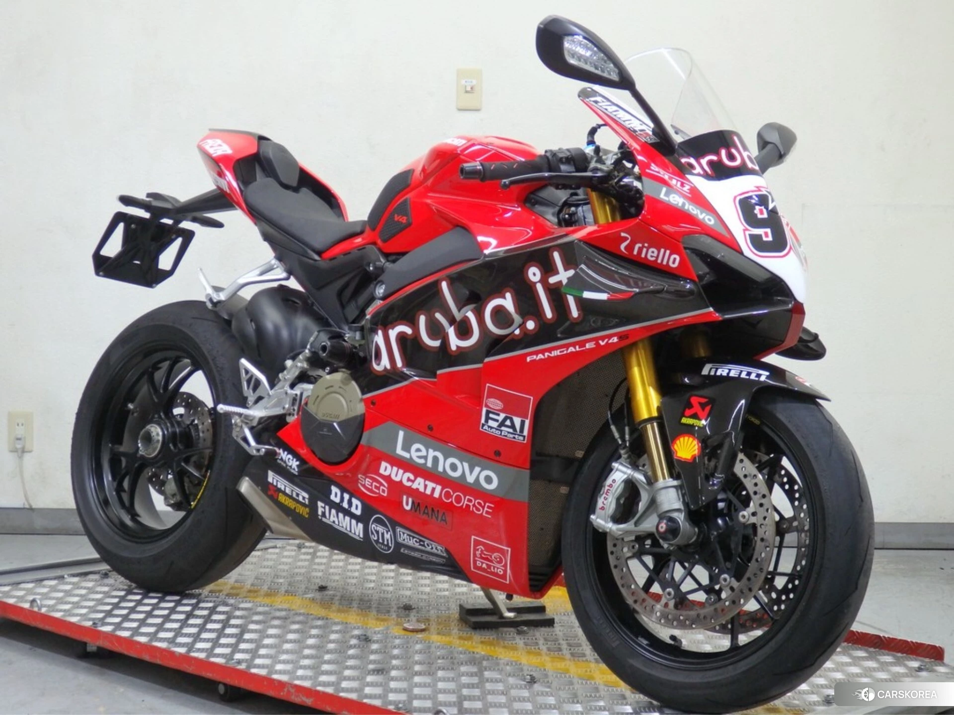 Ducati PANIGALE V4 S 2020 из Японии