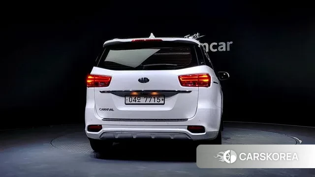 Kia The New Carnival id 3034277 из Кореи 14