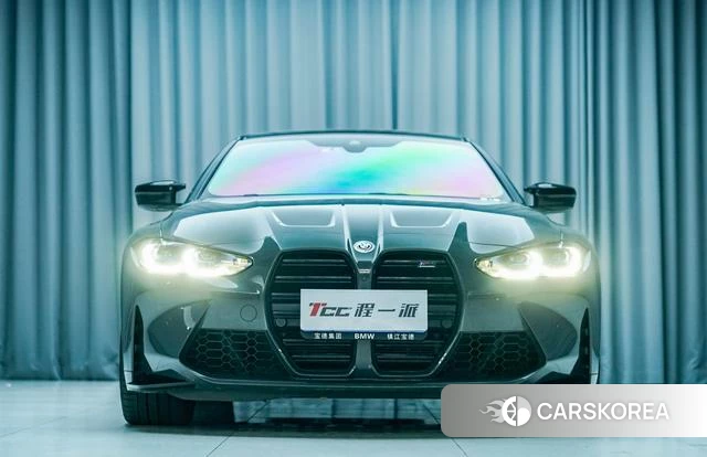 BMW M4 2023 Темно-серый из Китая, фото 5