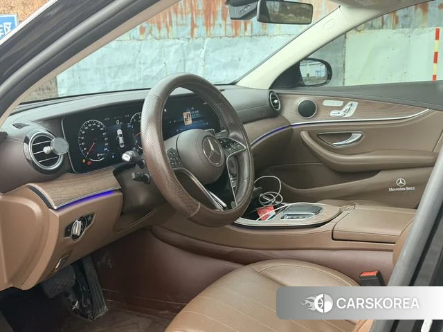 Mercedes-Benz E-class id 4207914 из Китая 4
