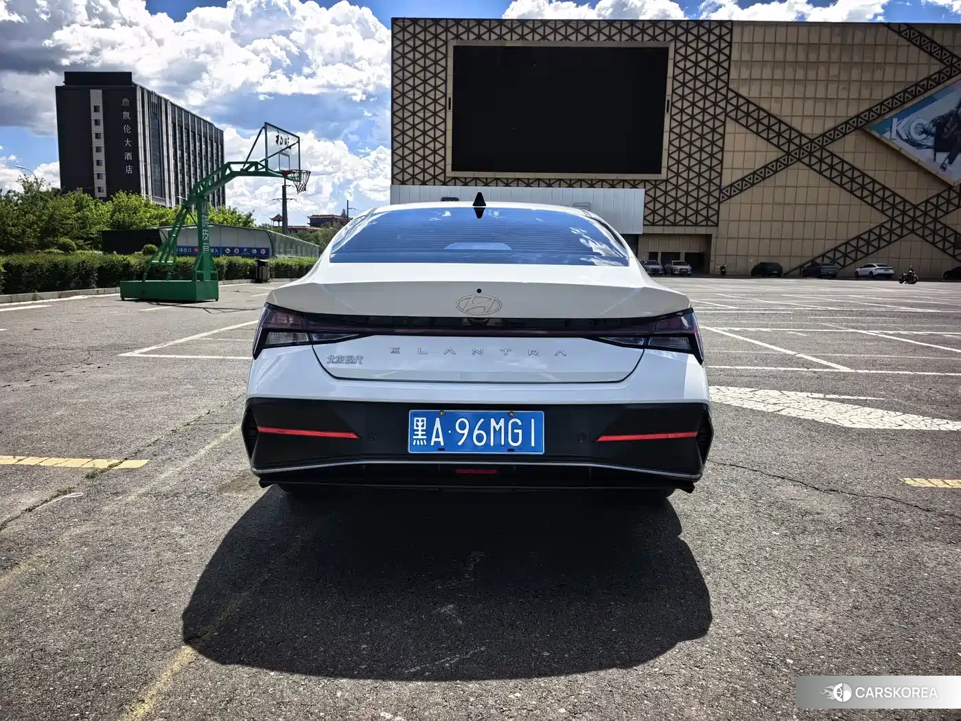 Hyundai Elantra id 4622281 из Китая 14
