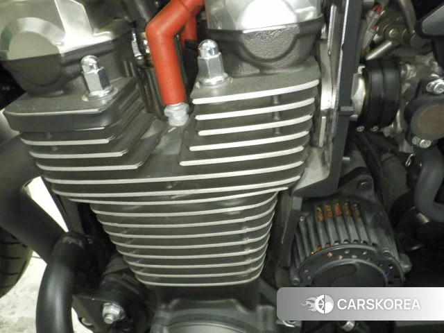 Engine photo
