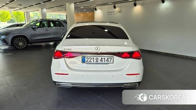 Mercedes-Benz E-Class W214 id 4333961 из Кореи 13