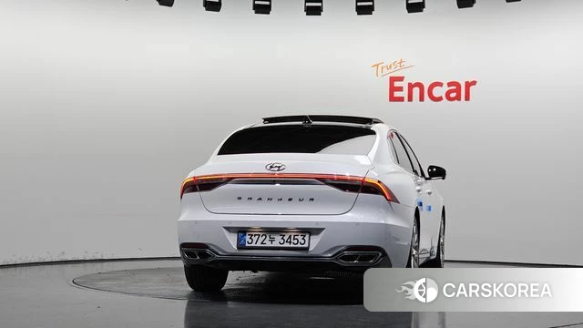 Hyundai The New Grandeur IG id 4775317 из Кореи 24