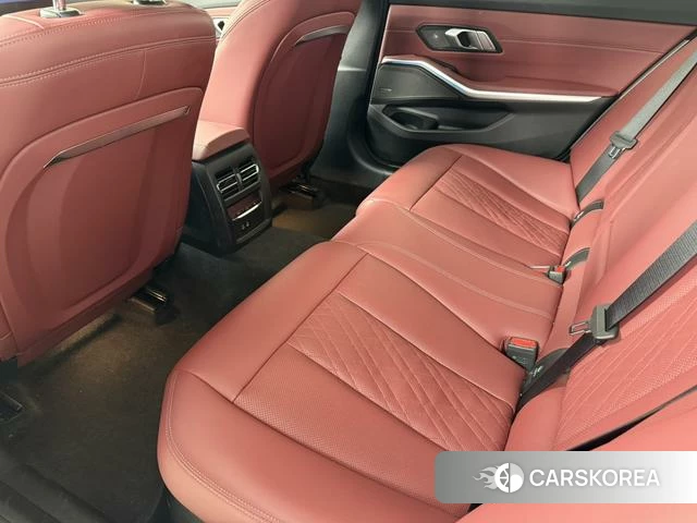 BMW 3 series id 4182467 из Китая 7