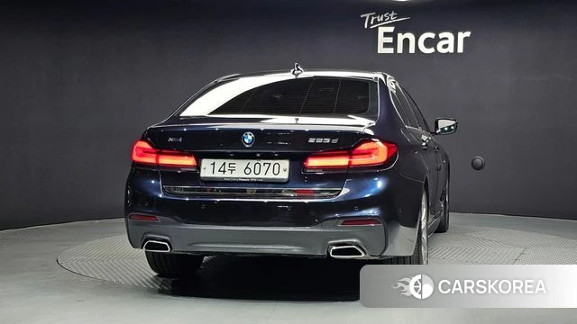 BMW 5 Series (G30) id 4294753 из Кореи 14