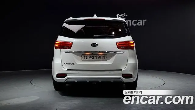 Kia The New Carnival id 2430889 из Кореи 14