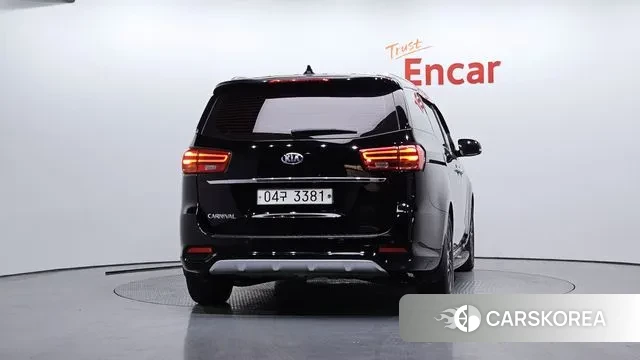 Kia The New Carnival id 3514978 из Кореи 14