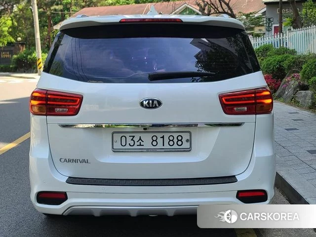 Kia The New Carnival id 4251355 из Кореи 14