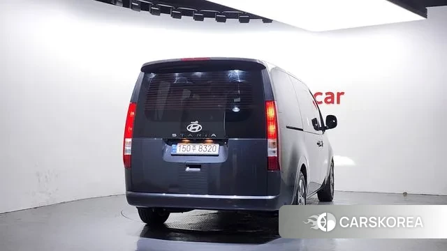 Hyundai Staria id 3452112 из Кореи 14