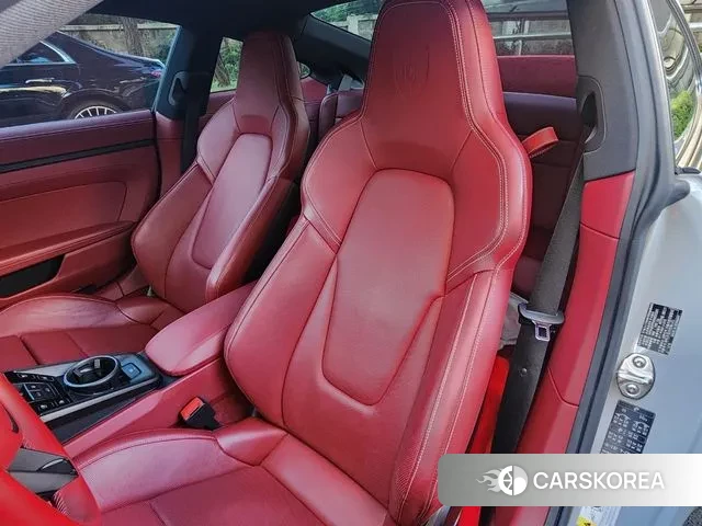 Porsche 911(992) id 2973362 из Кореи 14