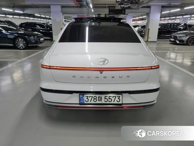 Hyundai Grandeur (GN7) id 4360955 из Кореи 14