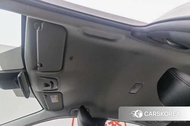 Toyota Corolla id 4259633 из Китая 18