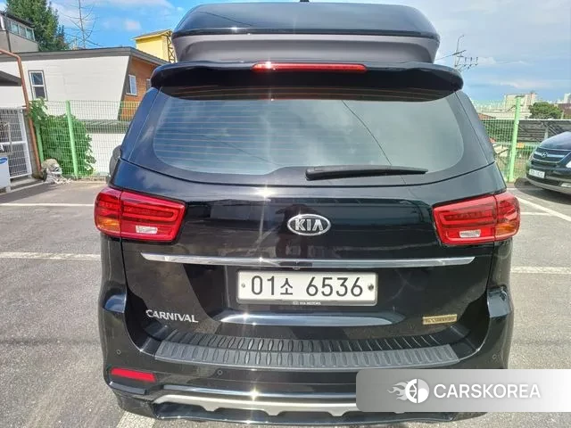 Kia The New Carnival id 3033979 из Кореи 14