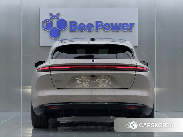 Weilai ET5T id 3920863 из Китая 16