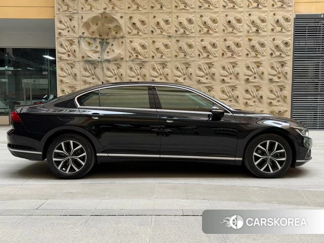 Volkswagen Magotan id 4307085 из Китая 11