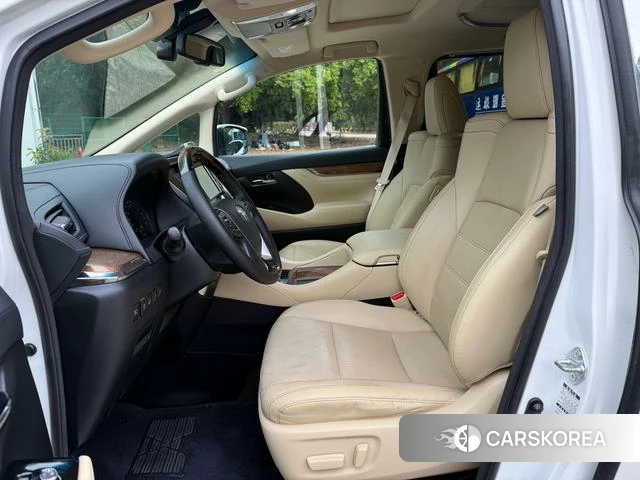 Toyota Elfa 2018 Белый из Китая, фото 6