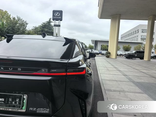 Lexus RZ id 4276740 из Китая 11