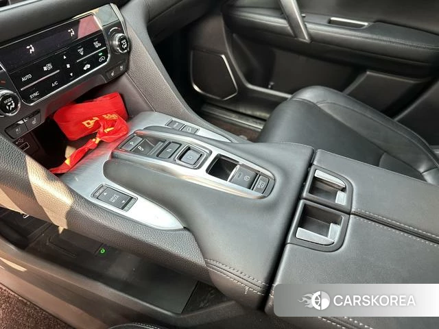 Honda Crown Road id 4259643 из Китая 13
