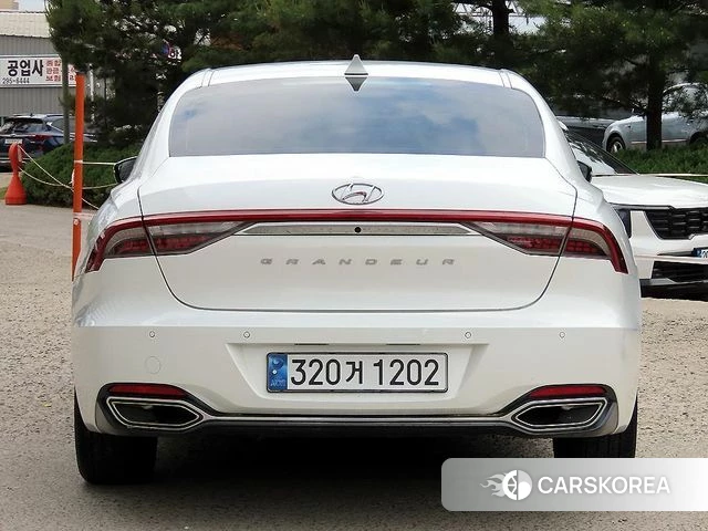 Hyundai The New Grandeur IG id 4309160 из Кореи 14