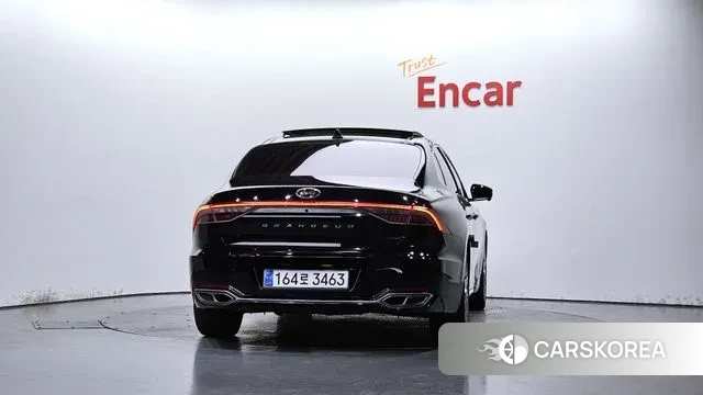 Hyundai The New Grandeur IG id 3043673 из Кореи 14