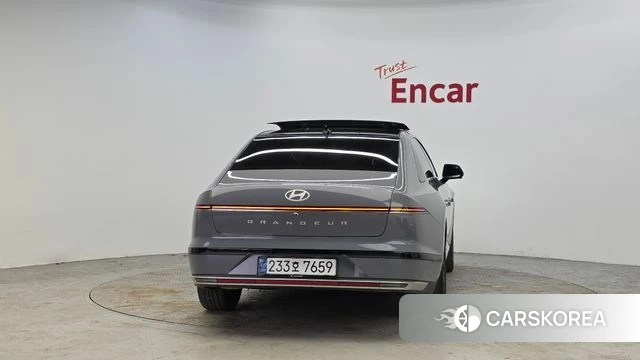 Hyundai Grandeur (GN7) id 3870231 из Кореи 14