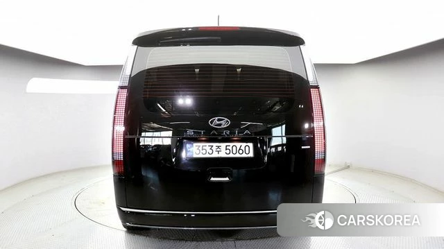 Hyundai Staria id 4396504 из Кореи 14