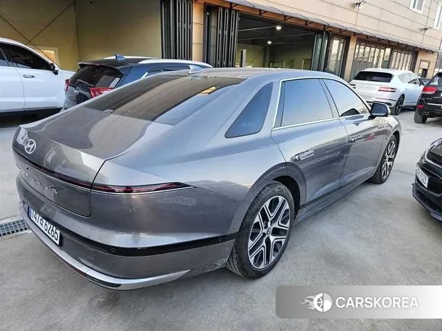 Hyundai Grandeur (GN7) id 3502362 из Кореи 9