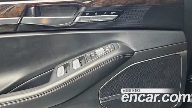 Genesis G90 id 2607576 из Кореи 14