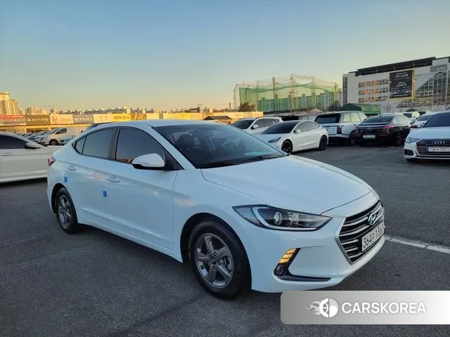 Hyundai Avante AD id 3444977 из Кореи 14