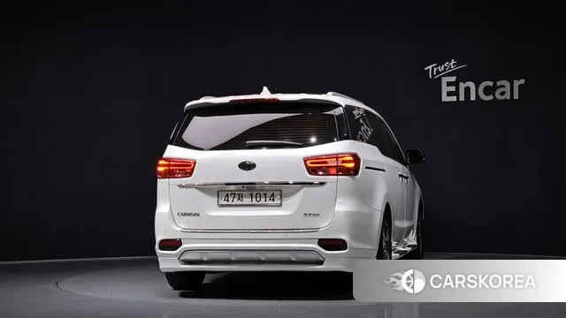 Kia The New Carnival id 3403212 из Кореи 14