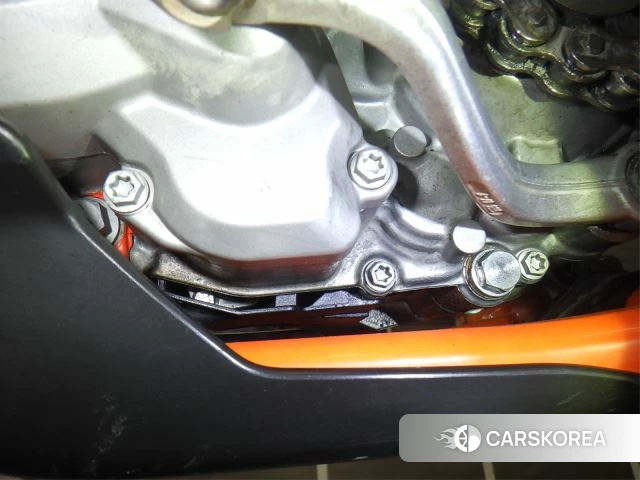 Engine photo