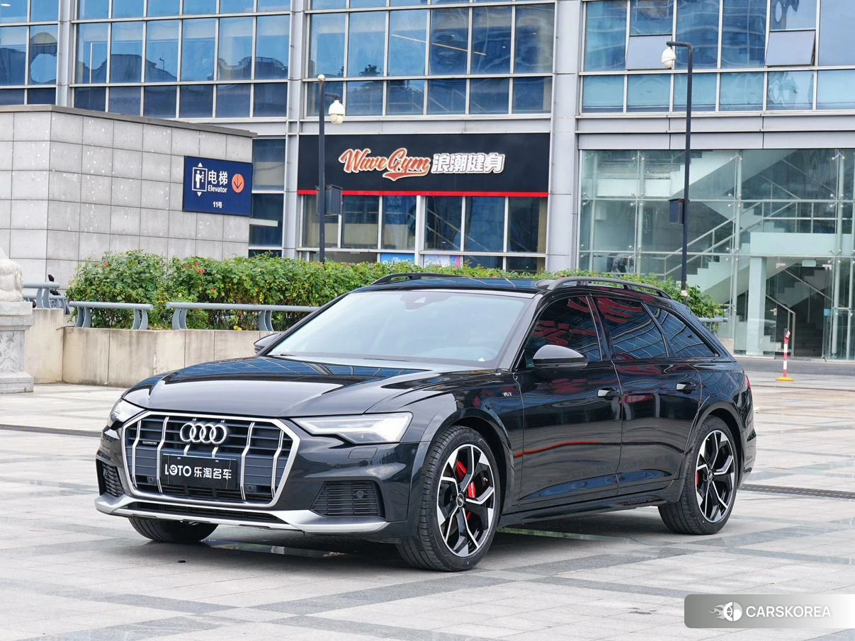 Audi A6 (import) 2020 Черный из Китая, фото 4