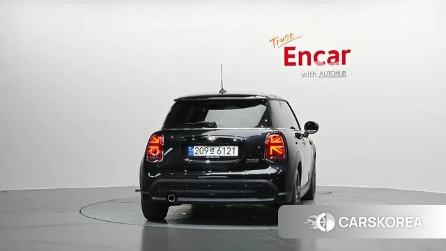Mini Cooper id 4720208 из Кореи 24