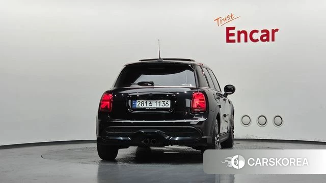 Mini Cooper S id 4645303 из Кореи 27